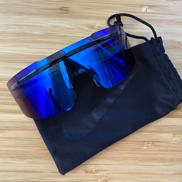 Nike Echo Shield Mirrored Sunglasses - Navy/Ultraviolet - Picture 4 of 4